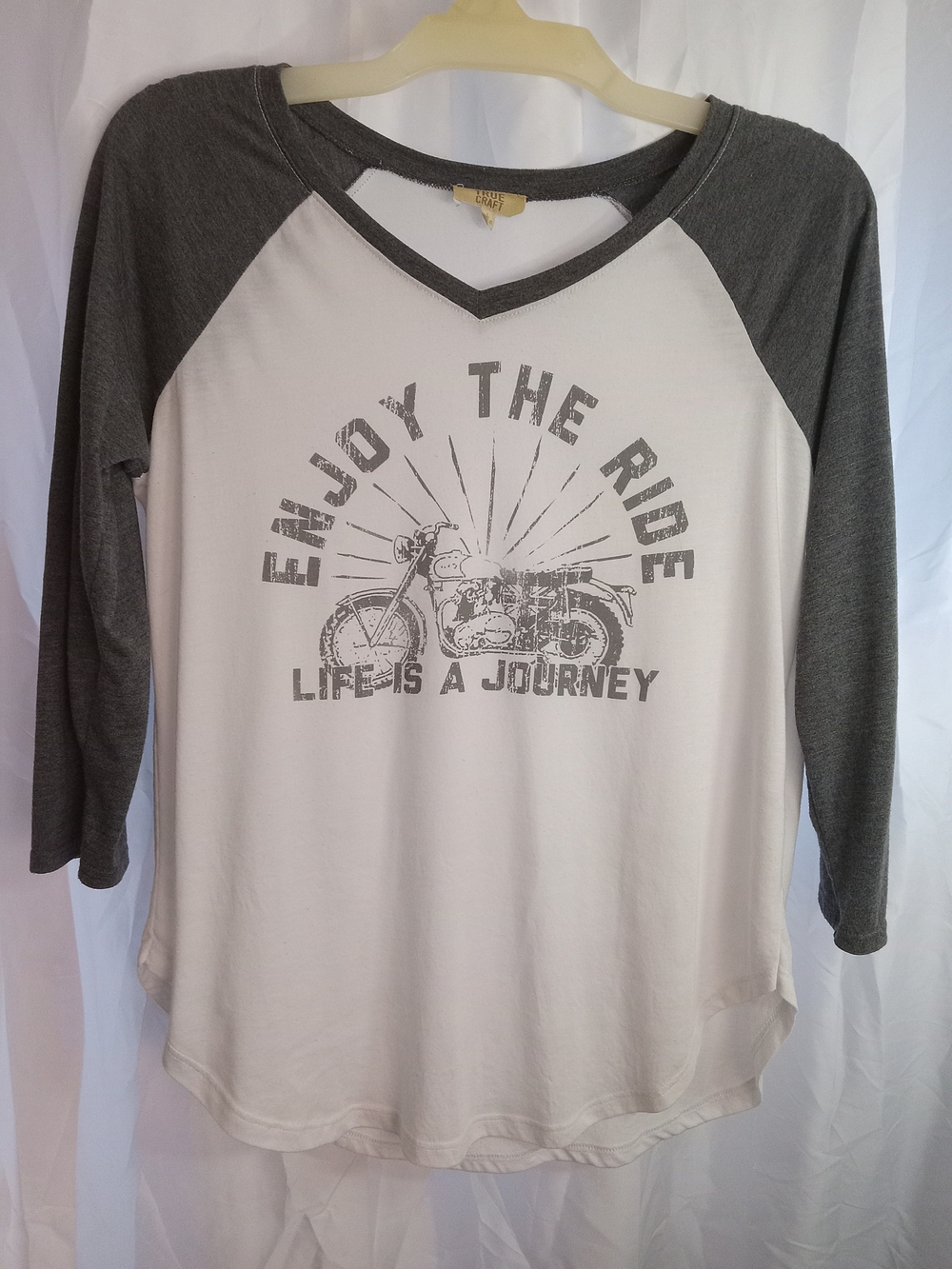 True Craft Raglan Long-Sleeve Shirt - White & Dark Gray